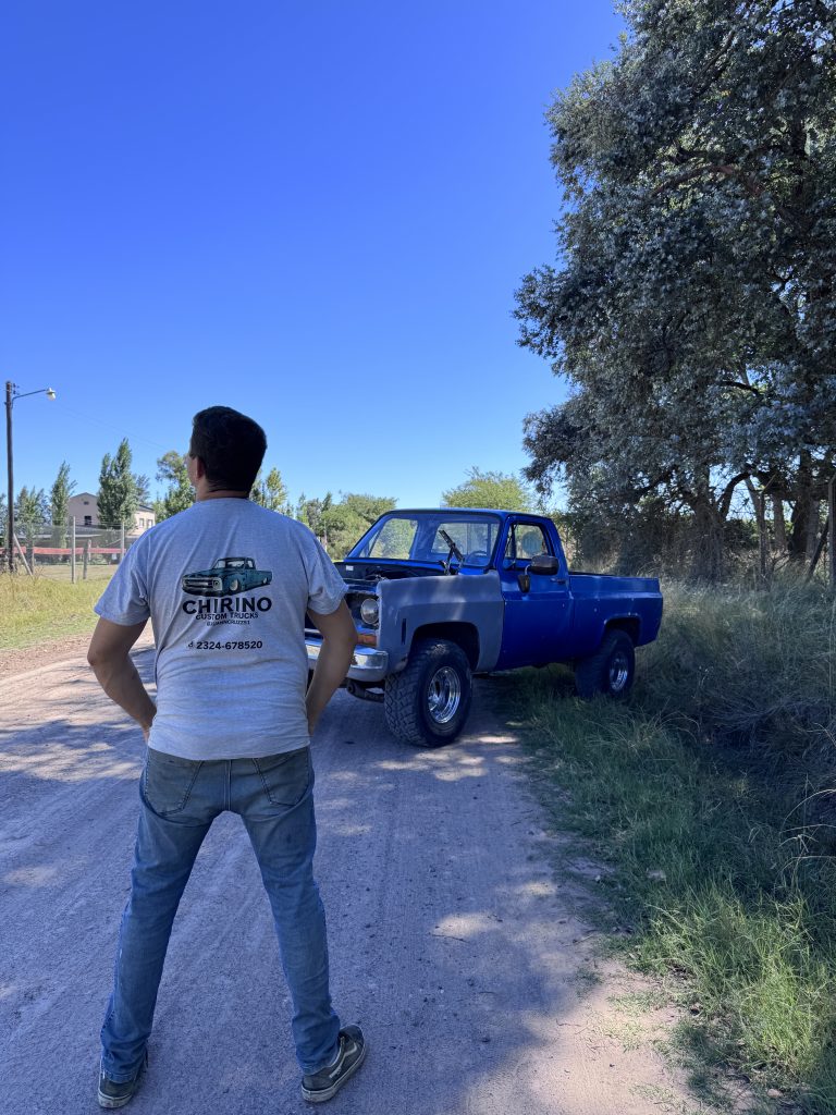 C10 '78 Off-Road + Honda CR 250 '95